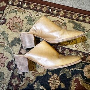 Madewell Tan Leather Heeled Boots